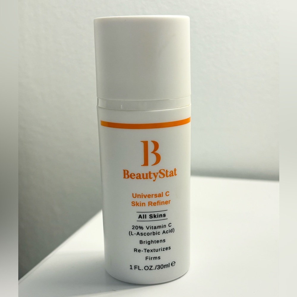 Universal C Skin Refiner Vitamin C Brightening Serum